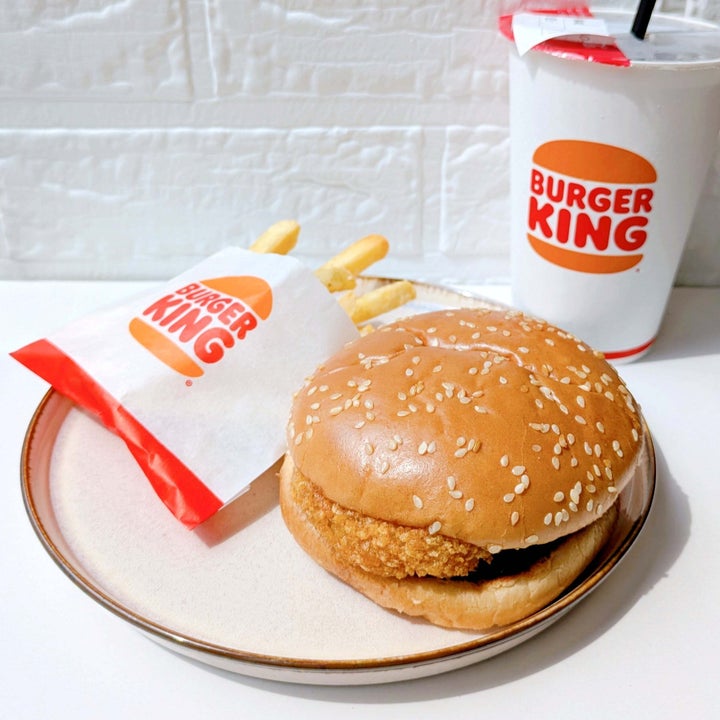 バーガーキング「ALL DAY KING ハッシュ&BBQバーガー」