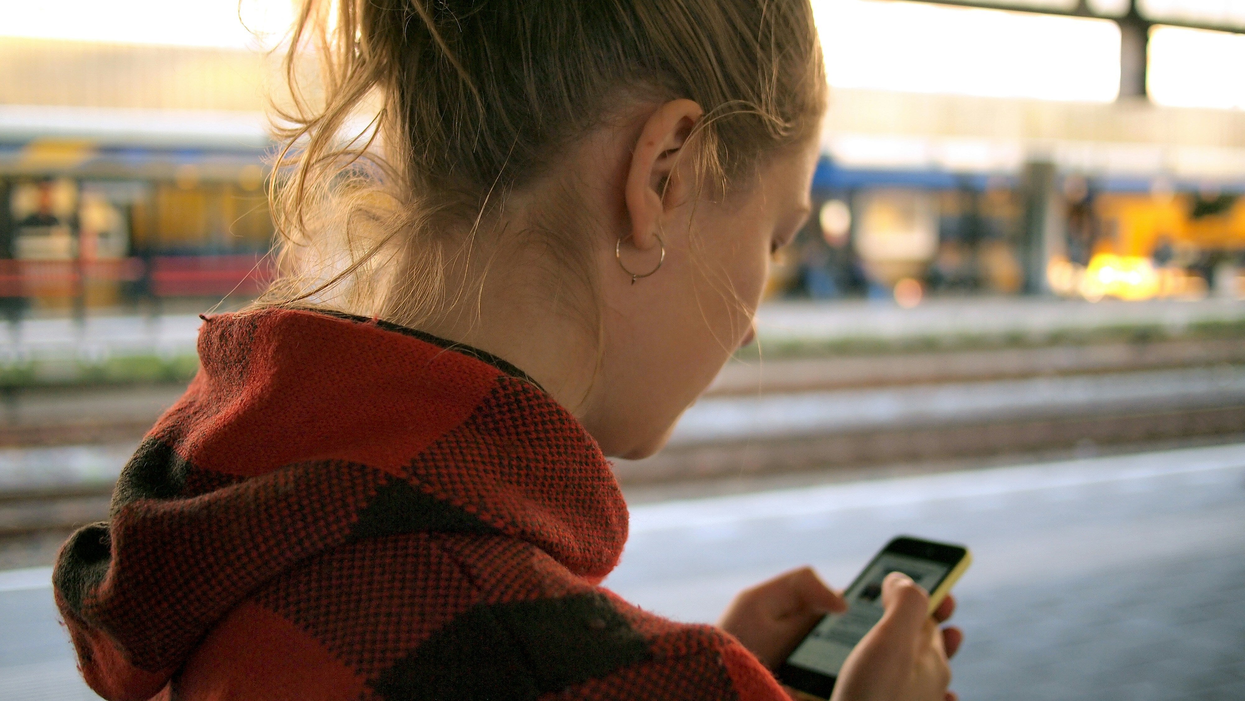 If Your Teen's Been Asked 'Do You Send?', This Is What It Means