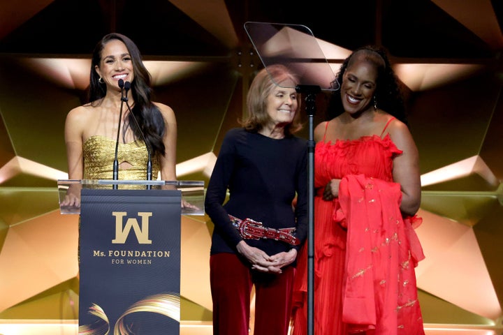 The Duchess of Sussex speaks onstage with Gloria Steinem and Teresa Younger during the Ms. Foundation Women of Vision Awards.