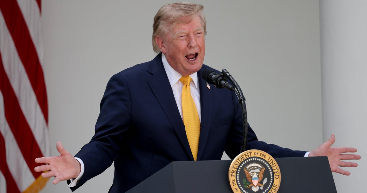 Trump Wants The Midterms To Be All About Him. Republicans Are Going Along.