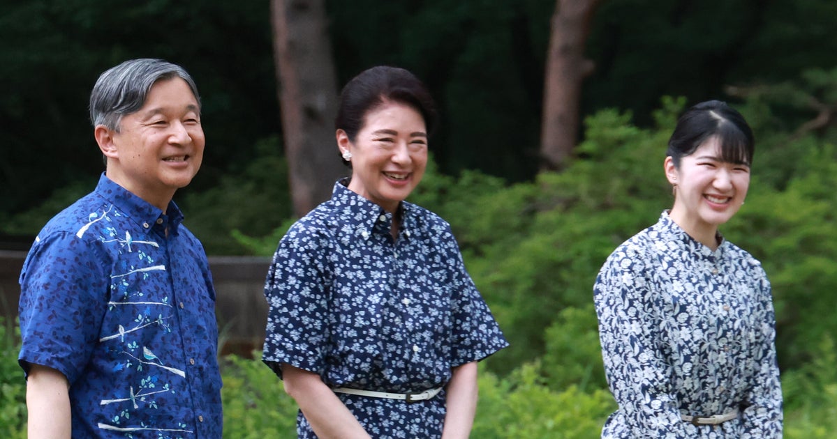 愛子さまと天皇陛下、防災訓練がスター・ウォーズのようと話題「ホースと共にあらんことを」