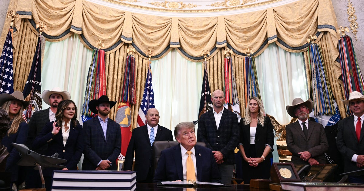 テトリスを真似た？トランプ政権が差別的なゲームサイトを開設⇒移民を国外追放し、壁を建設