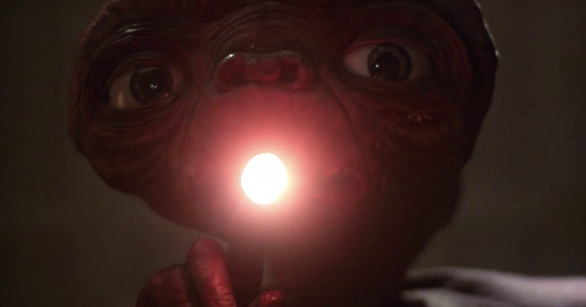 E.T. Was Originally Planned As A Terrifying Alien Horror Film Called Night Skies