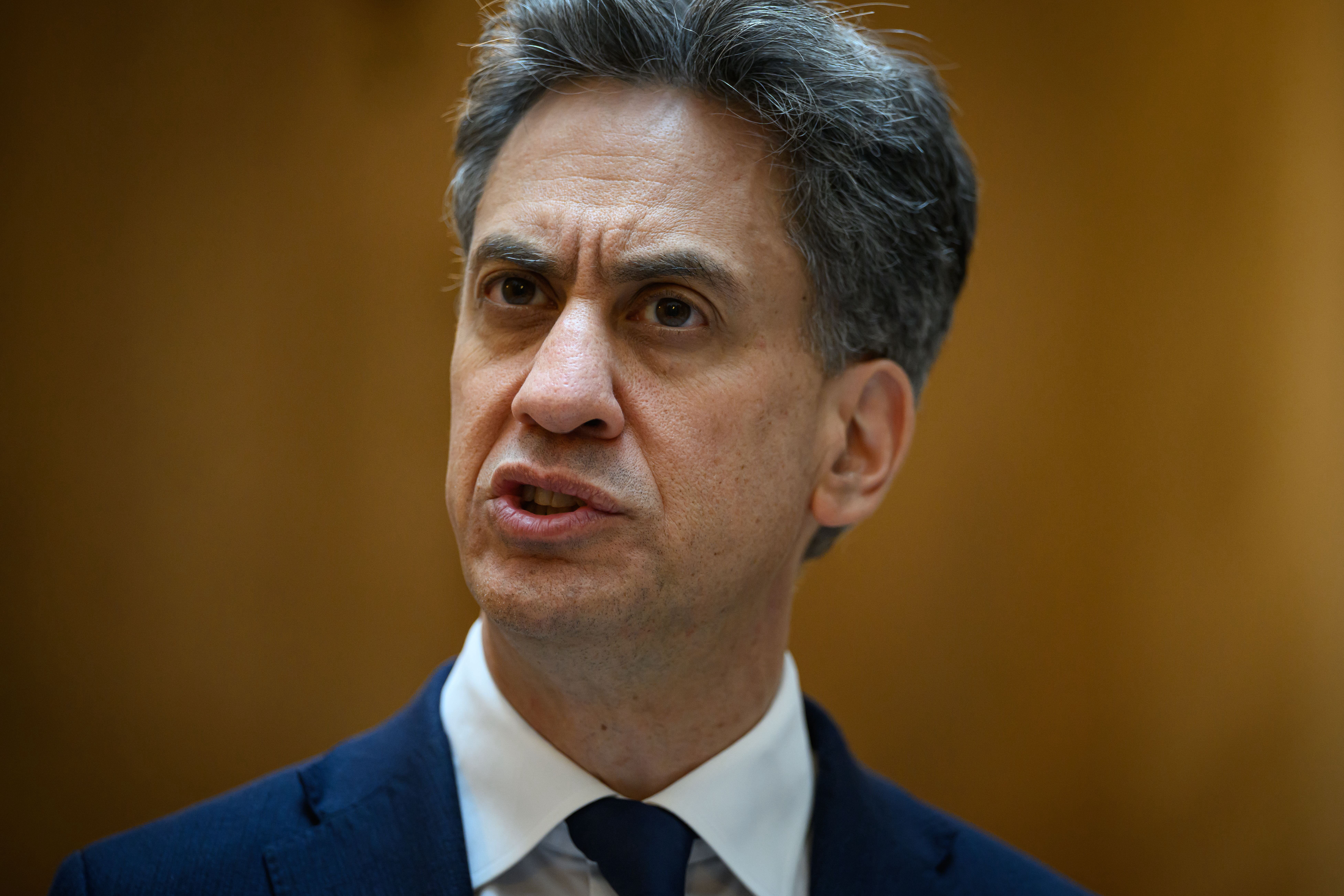 Miliband Accuses Israeli Settlers Of 'Ethnic Cleansing' In West Bank As He Unveils Fresh Sanctions