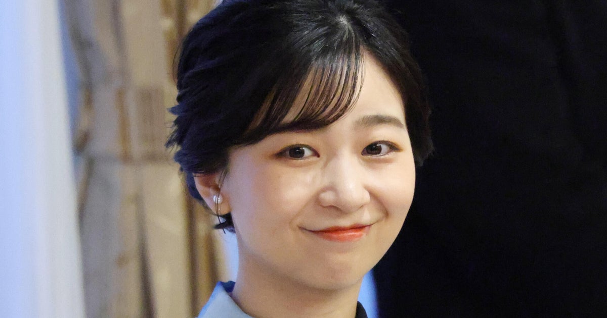 佳子さまの鮮やかな「ピンク」ファッションに「着こなし上手」「おしゃれ」の声