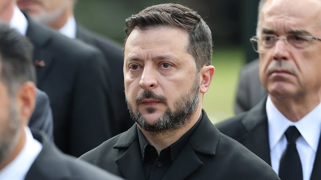 Flugzeug von Wolodymyr Selenskyj beinahe von Drohne getroffen ...