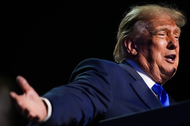 Trump Claims He'll Pay Every Citizen $5,000 If Republicans Win Midterms (He Won't)