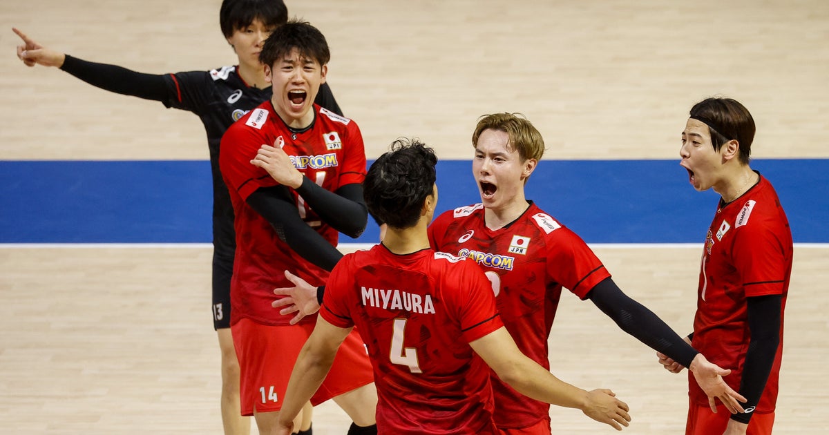 バレー男子日本代表がバスケをするとこうなる⇨「やっぱトップアスリートって違う」と反響。試合間の「リフレッシュ」姿が楽しそう