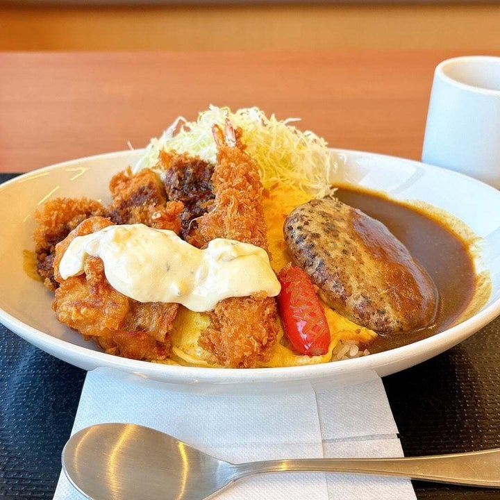 かつや「揚げオムカレー」