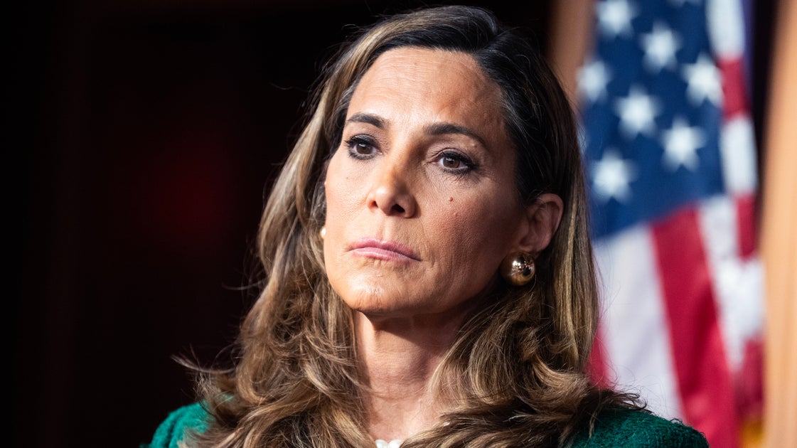 https://img.huffingtonpost.com/asset/6aabfbd31700001b7a201ac6.jpeg?cache=ISikVX7prT&ops=500_281%2Cscalefit_1200_630