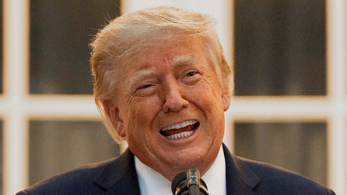 Trump Reaffirms Opposition to Sharks and Electric Boats in Policy Discussion