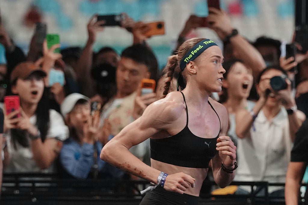 There's A Reason Athletes Poop During Events Like Hyrox, Says Dietitian
