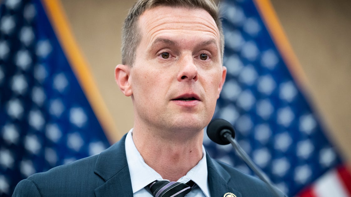 https://img.huffingtonpost.com/asset/6ab143621c0000ad2895eea9.jpg?ops=500_281%2Cscalefit_1200_630