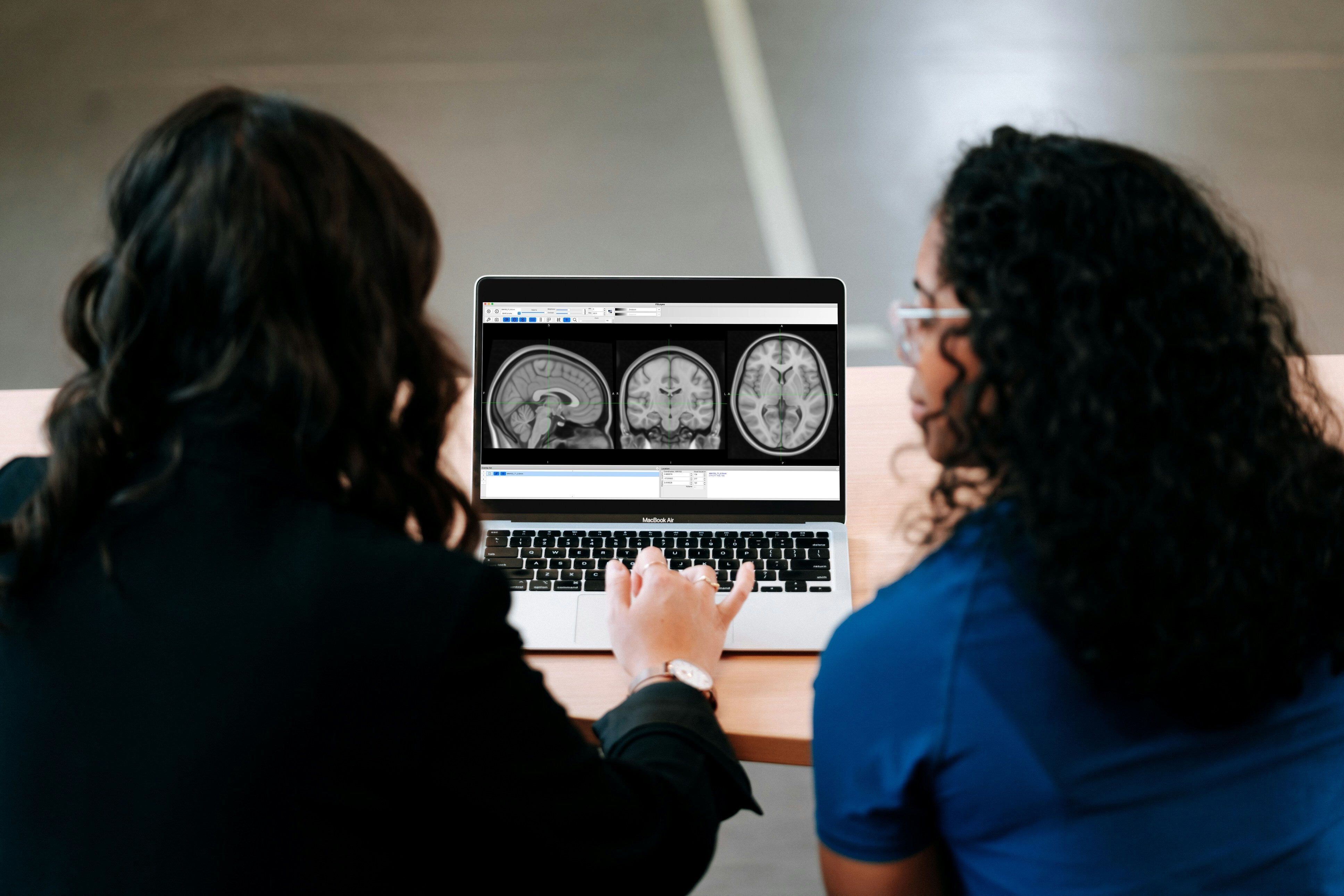 Precision Medicine Week: Cancer Vaccines, Gene Therapies, and Robotic Surgery Break New Ground — image 4