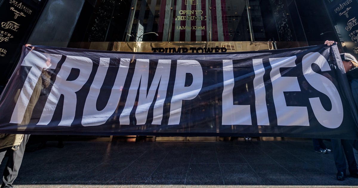 CNN Fact-Checker Spots Donald Trump's 'Single Most Politically Damaging' Type Of Lie