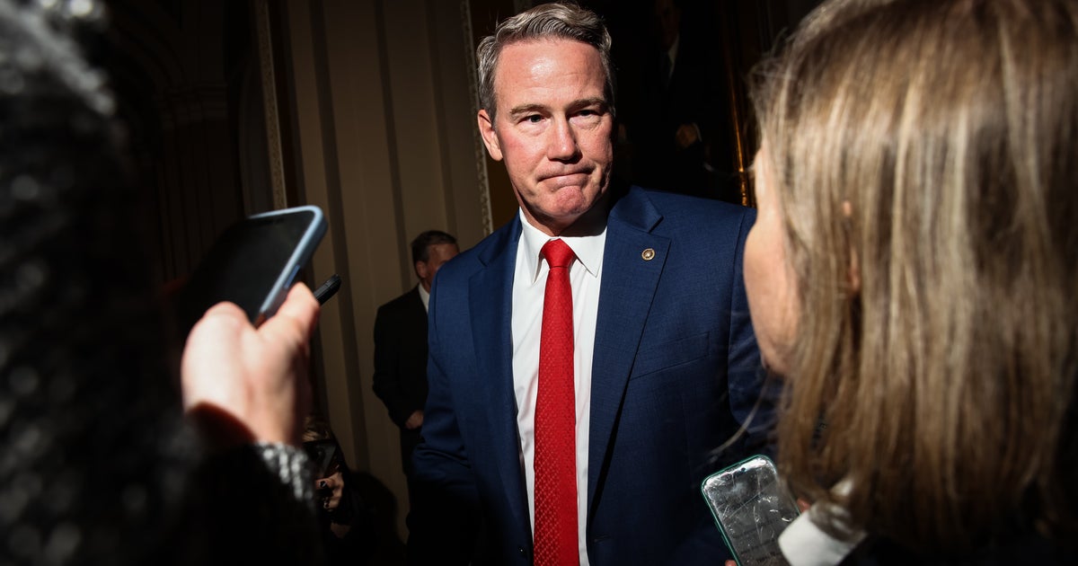 https://img.huffingtonpost.com/asset/6ab570ca1c0000109b95f379.jpeg?cache=txdqZlI1Ao&ops=1200_630