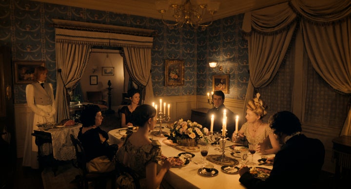 In the episode Strong Kitty, the Bordens endure a hellish dinner party