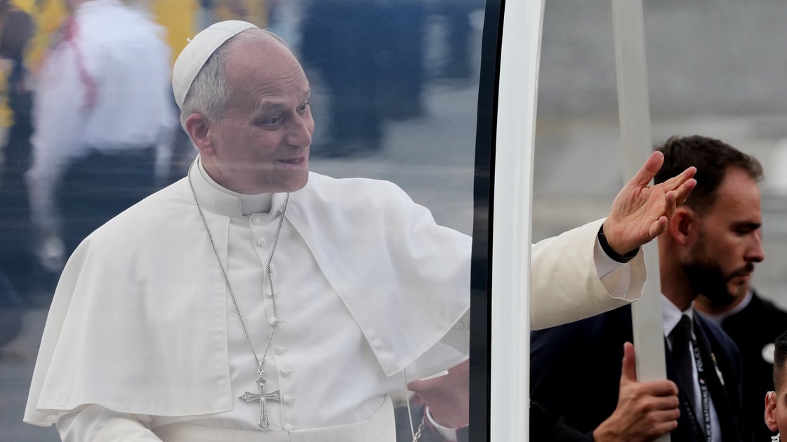 Pope Leo Draws 800,000 People To Paris’ Iconic Champs-Élysées Avenue