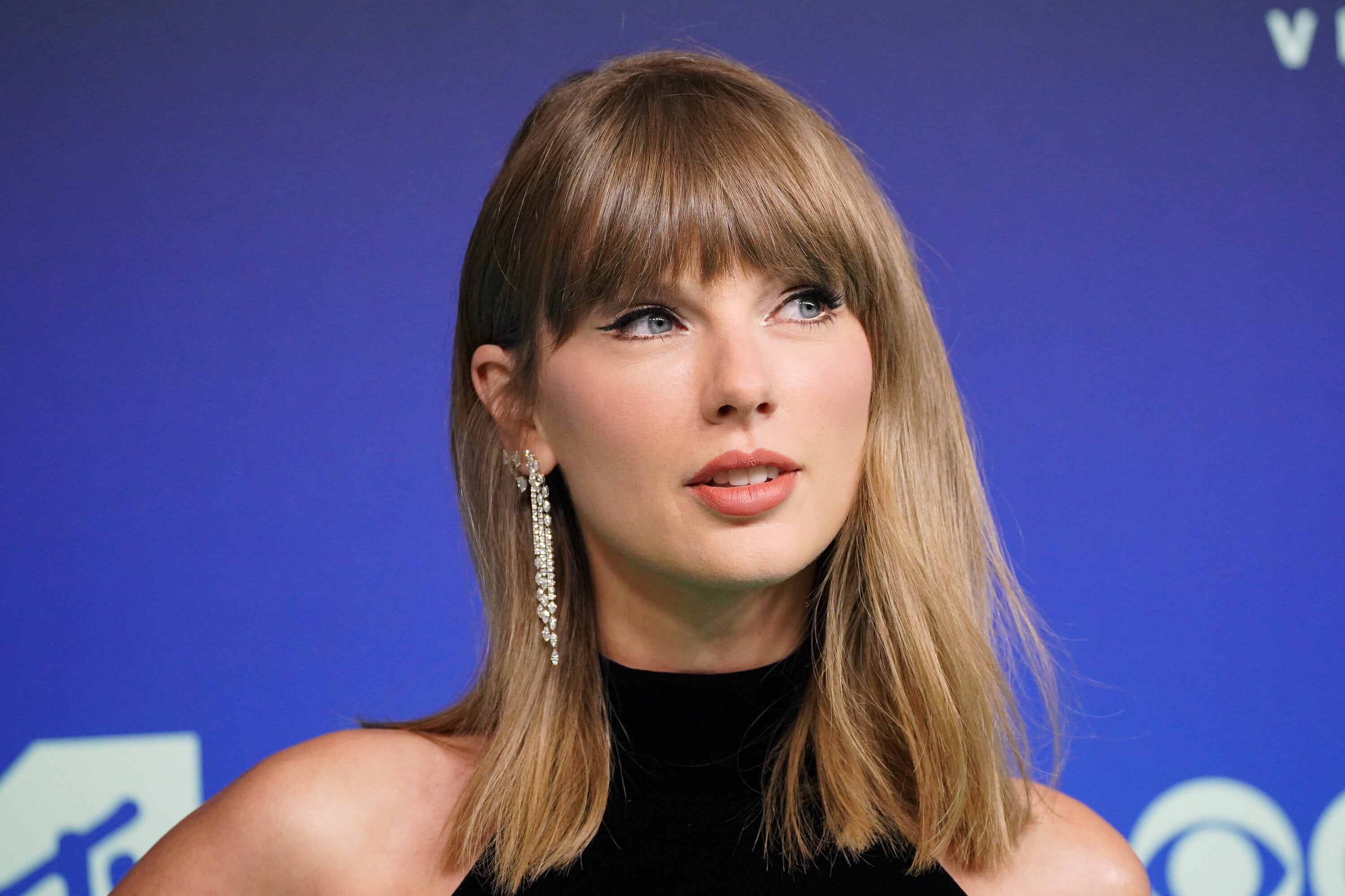 Taylor Swift Is On Track For Another Chart Domination Despite Worst Reviews Of Her Career
