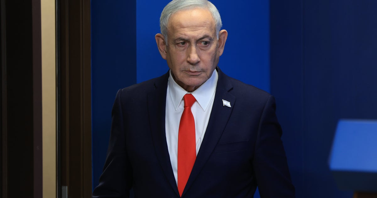 Pilot Stabs Fellow Pilot On Flight To Israel Before Passengers Intervene To Stop Attack Pilot Stabs Fellow Pilot On Flight To Israel Before Passengers Intervene To Stop Attack