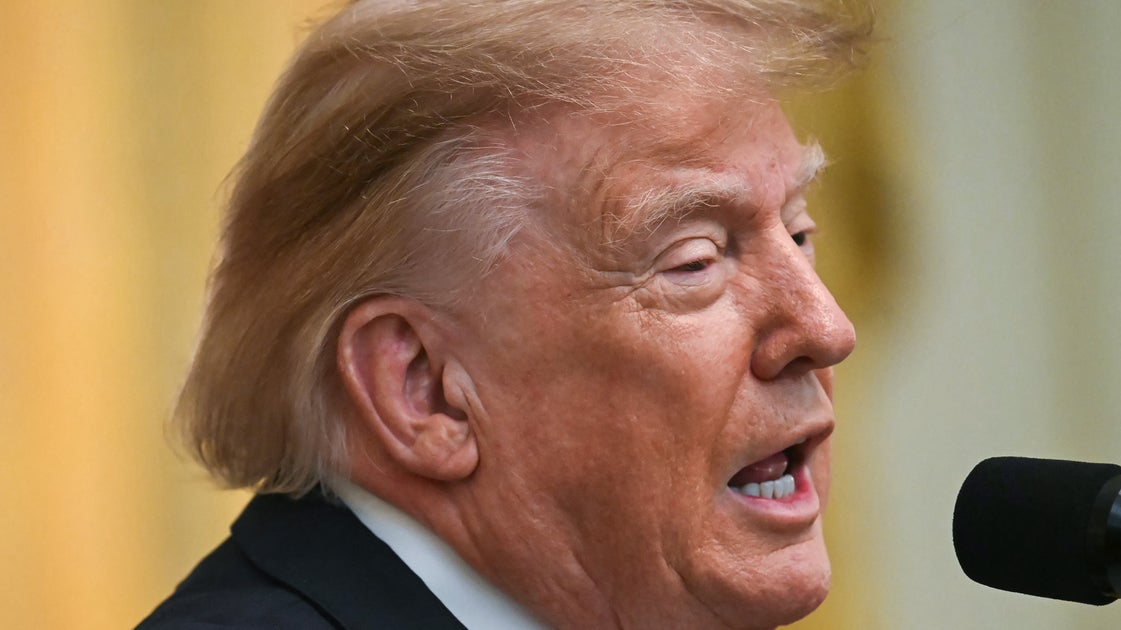 'Bats**t Crazy': Trump Busted Telling One Of His ‘Most
Ludicrous Lies’ Of All Time