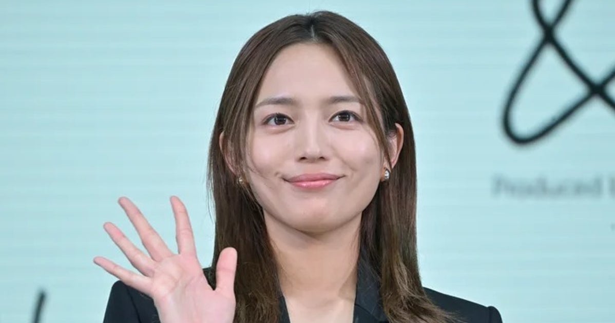 川口春奈、映画の撮影裏で“編み物”練習⇒「何の毛糸だろう ...
