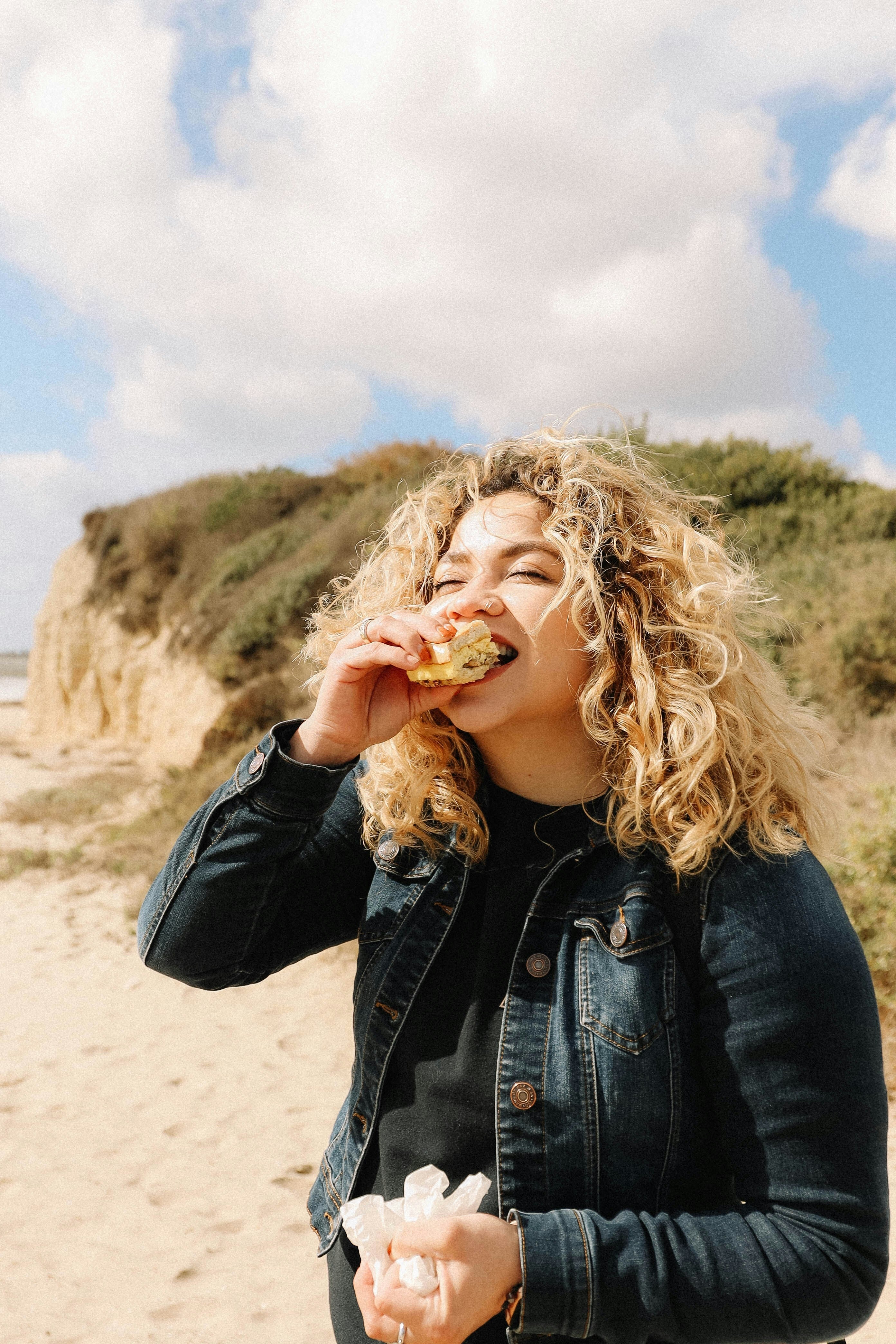 8 Signs Your Diet Is Actually Healthy, According To A Dietitian