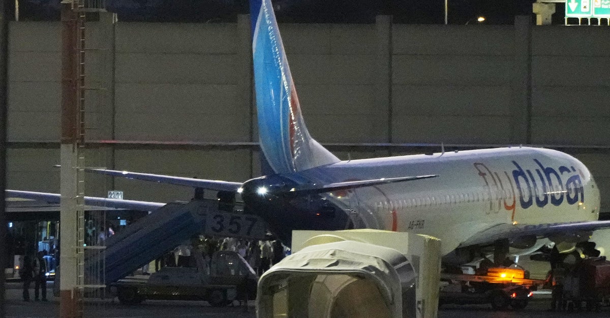 FlyDubai Co-Pilot Who Nearly Crashed Plane Was Barred From Flying By Oman Over Extremism Concerns