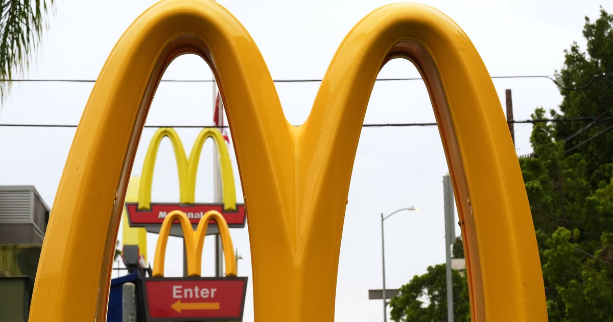 McDonald's Faces Antitrust Lawsuit Over AI Pricing System