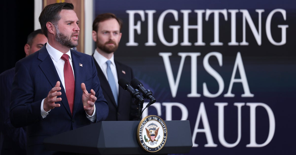 https://img.huffingtonpost.com/asset/6ac7c0681c00002995960d58.jpeg?cache=lLKgmWRtrG&ops=1200_630