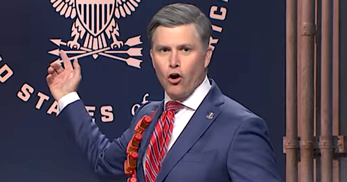 Photo: HuffPost Saturday Night Live Mocks Pete Hegseth and RFK Jr. in Cold Open