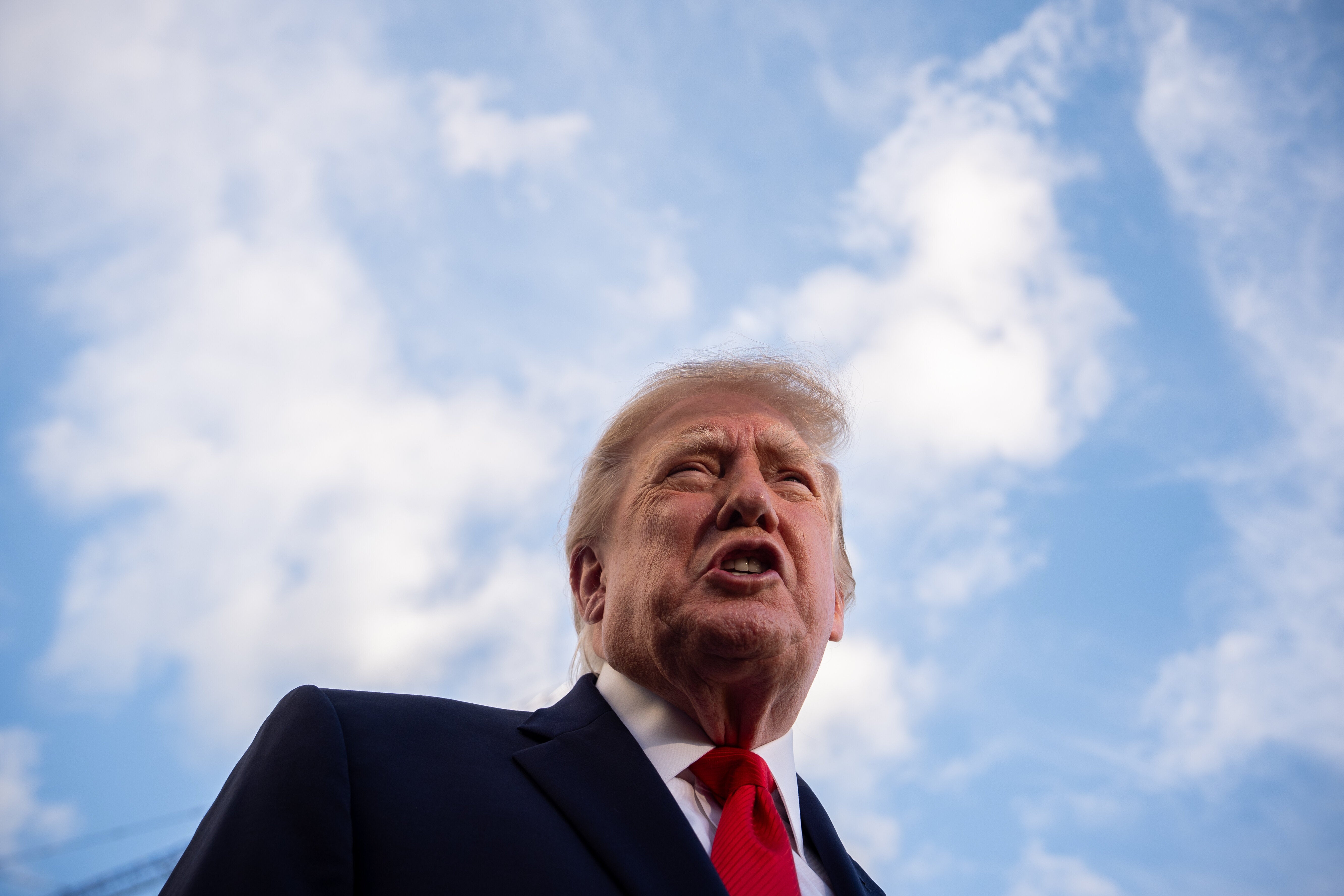 'Stupid And Evil': Trump Blasted For Claiming Putin Wants To End War More Than Zelenskyy