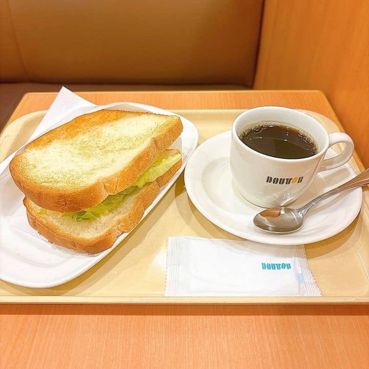 ドトールコーヒーショップ「モーニング・セットA ハムタマゴサラダ」