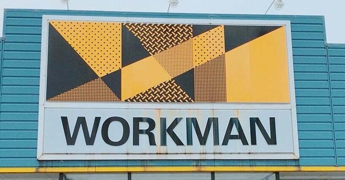 ワークマンの「1500円アウター」が買って大正解!水も弾くし着回しもできて、羽織として優秀すぎるよ!《着用レビュー》