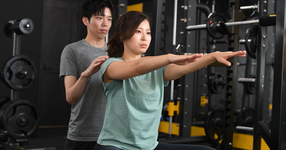 ダイエットや筋トレに「スクワット」何回やればいいの？意外と少なくてもOK。NGのフォームは