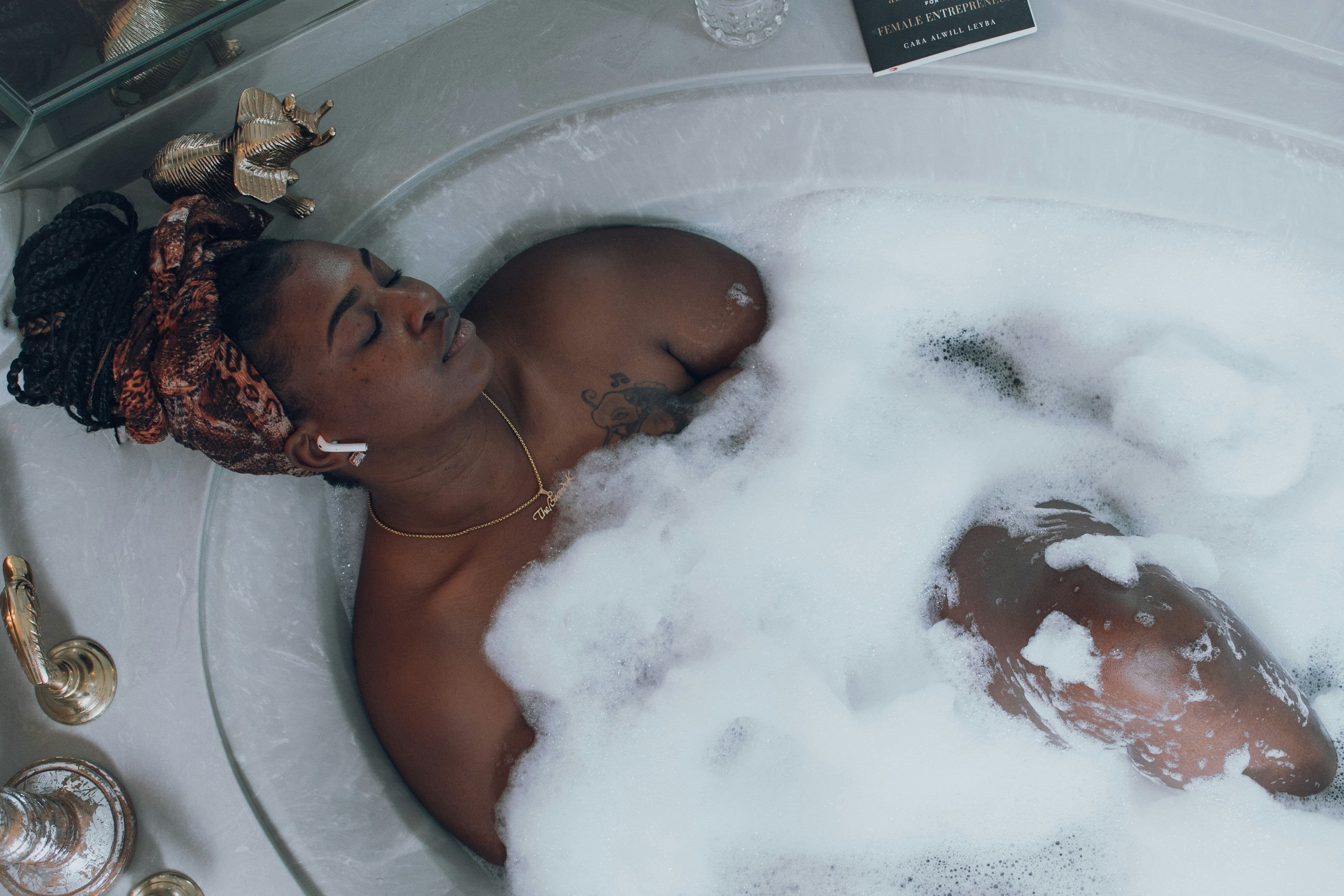 A 30-Minute Hot Bath Could Help Lower Your Blood Pressure As Much As Moderate Exercise, Study Suggests