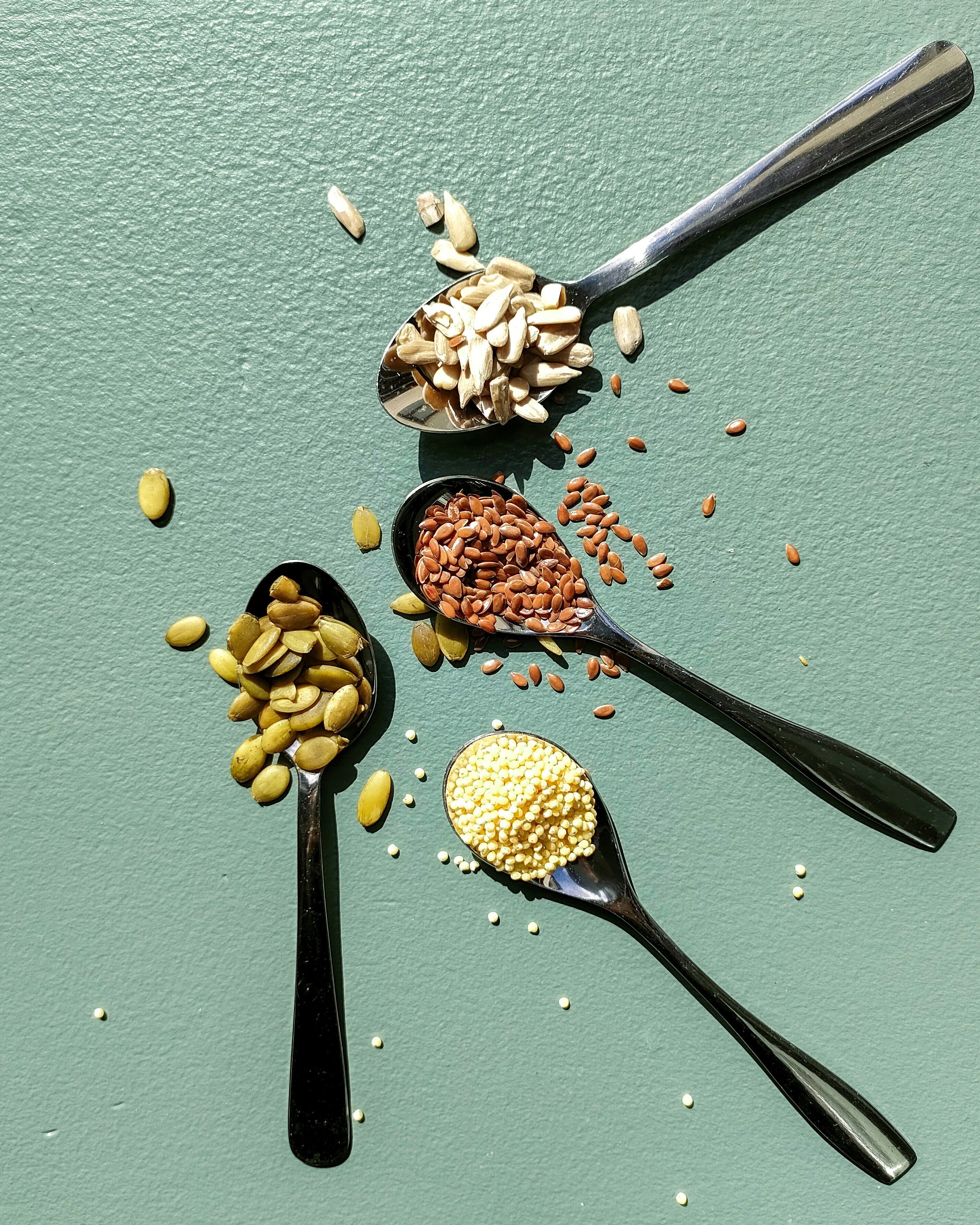 The Underrated Super Seeds Nutritionists Add To Their Breakfast Each Day
