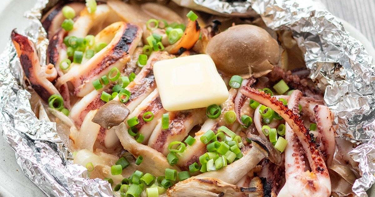 面倒くさい日は「アルミホイル」に頼って正解。「まるで居酒屋…！」包んで焼くだけの絶品ホイル焼きレシピ3選