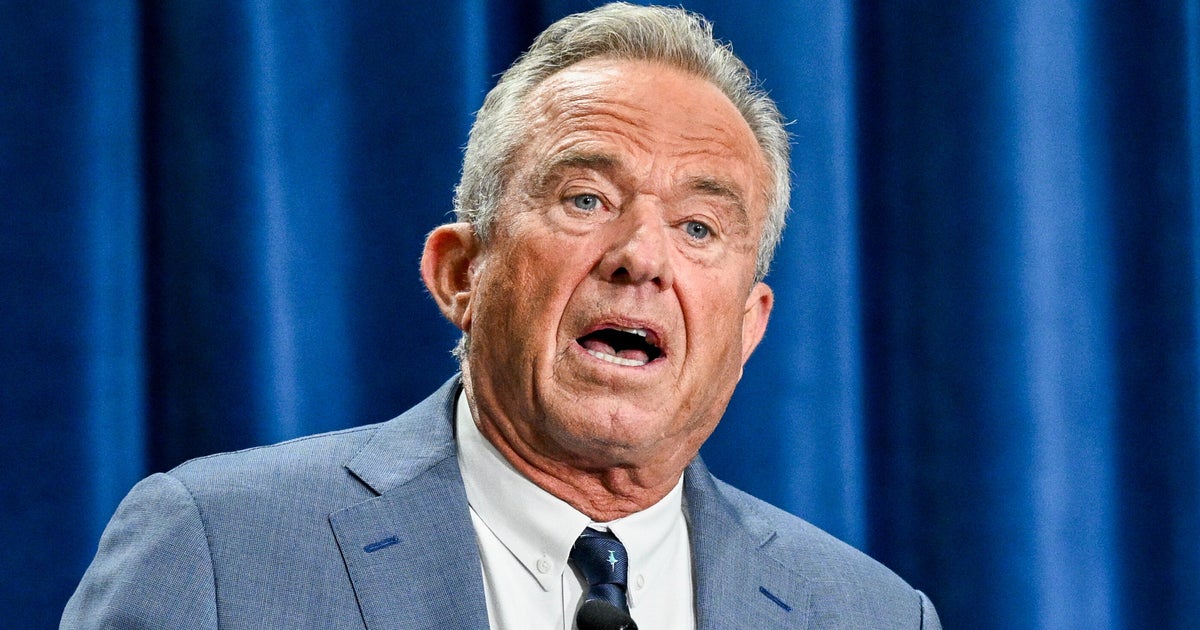 Reporter Fires Back After RFK Jr. Aide Tries To Help Boss Weasel Out Of A Question