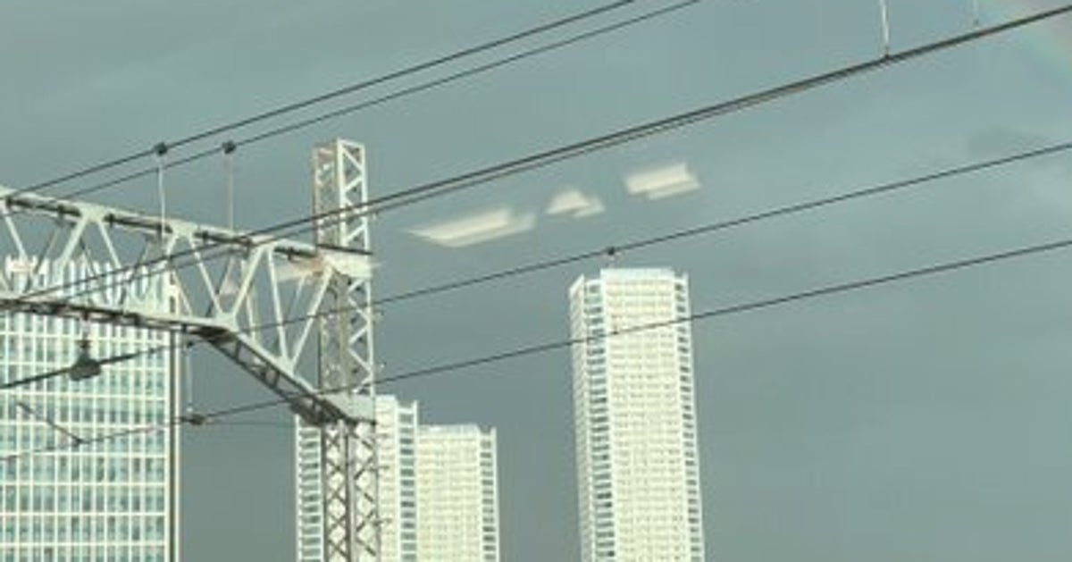 「車掌の独り言です」電車内で流れた突然のアナウンス。窓の外を見ると…⇨まさかの光景に感動