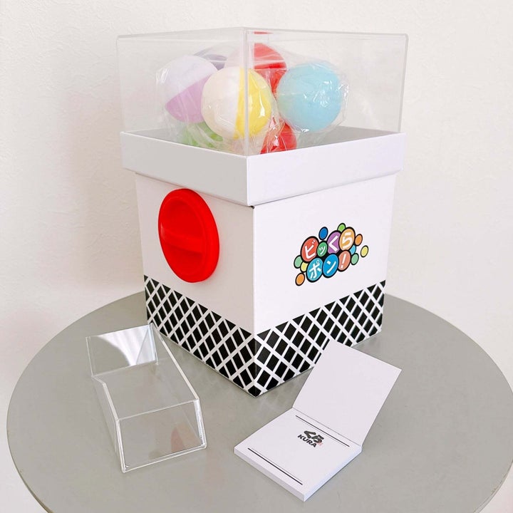 3COINS(スリーコインズ)「おうちでビッくらポン!®/くら寿司」