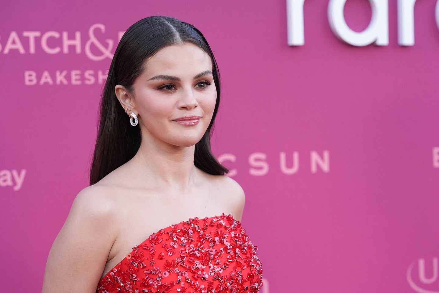 Selena Gomez arrives at the fourth annual Rare Impact Fund Benefit on Wednesday, Oct. 14, 2026, at the Hollywood Palladium in Los Angeles. (AP Photo/Chris Pizze