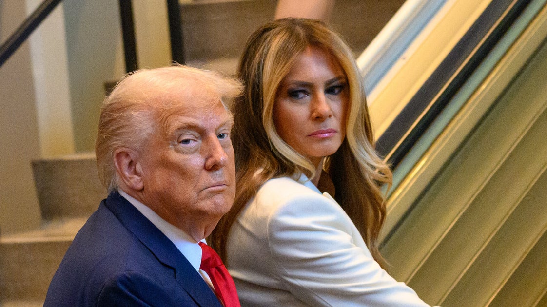 Trump Keeps Making The Same Joke At Melania's Expense — And Marriage Experts Say It Reveals A LOT About Their Relationship