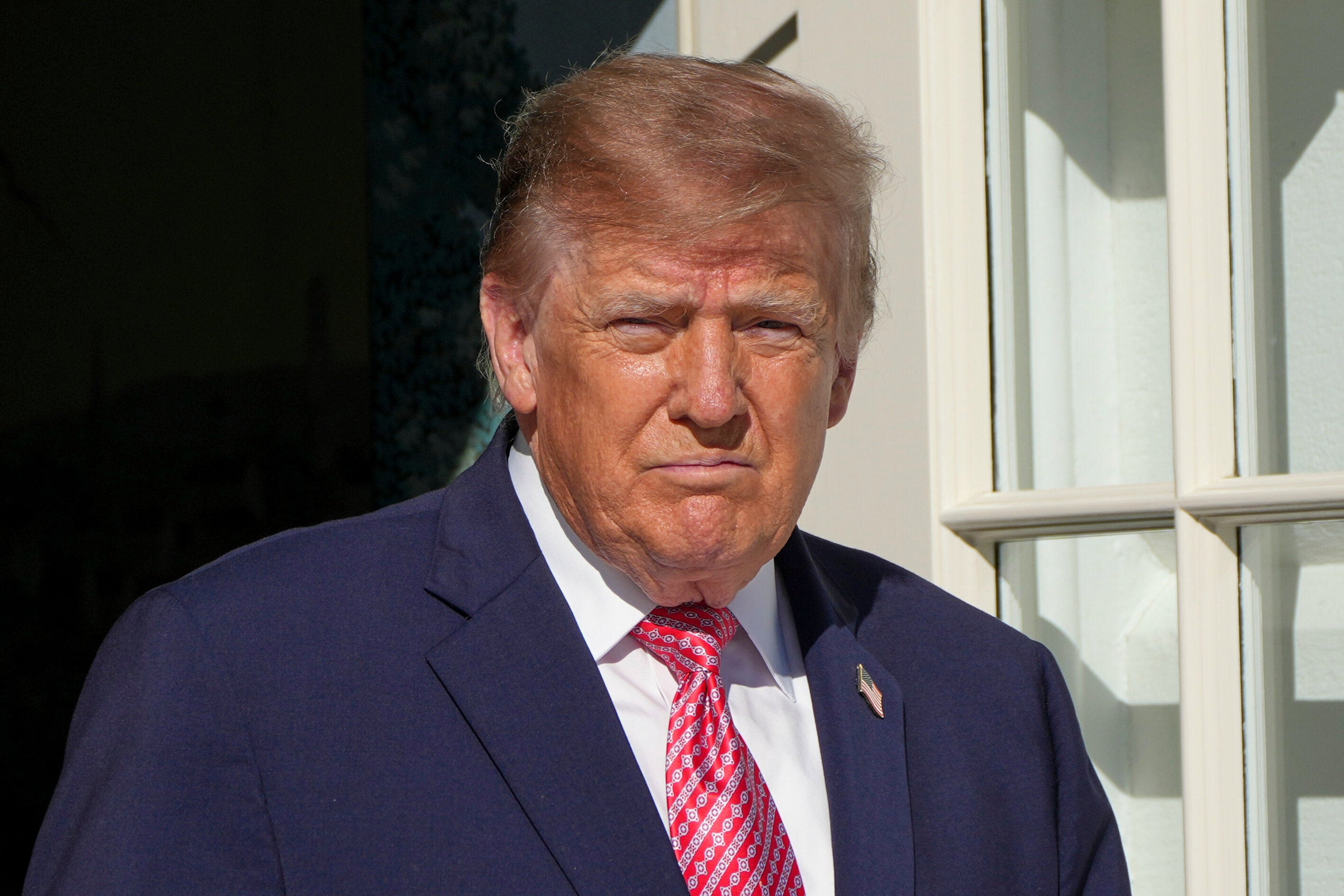 'Putin Is Playing Trump Like A Fiddle': Republicans Turn On US President Over Ukraine