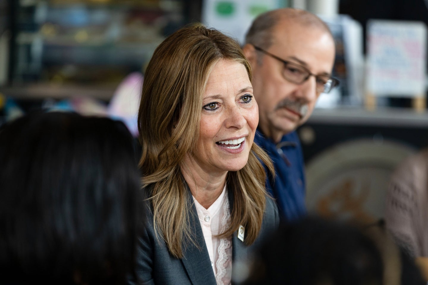 Amy Acton, former director of the Ohio Department of Health and Democratic gubernatorial candidate, meets with local residents and small business owners while c