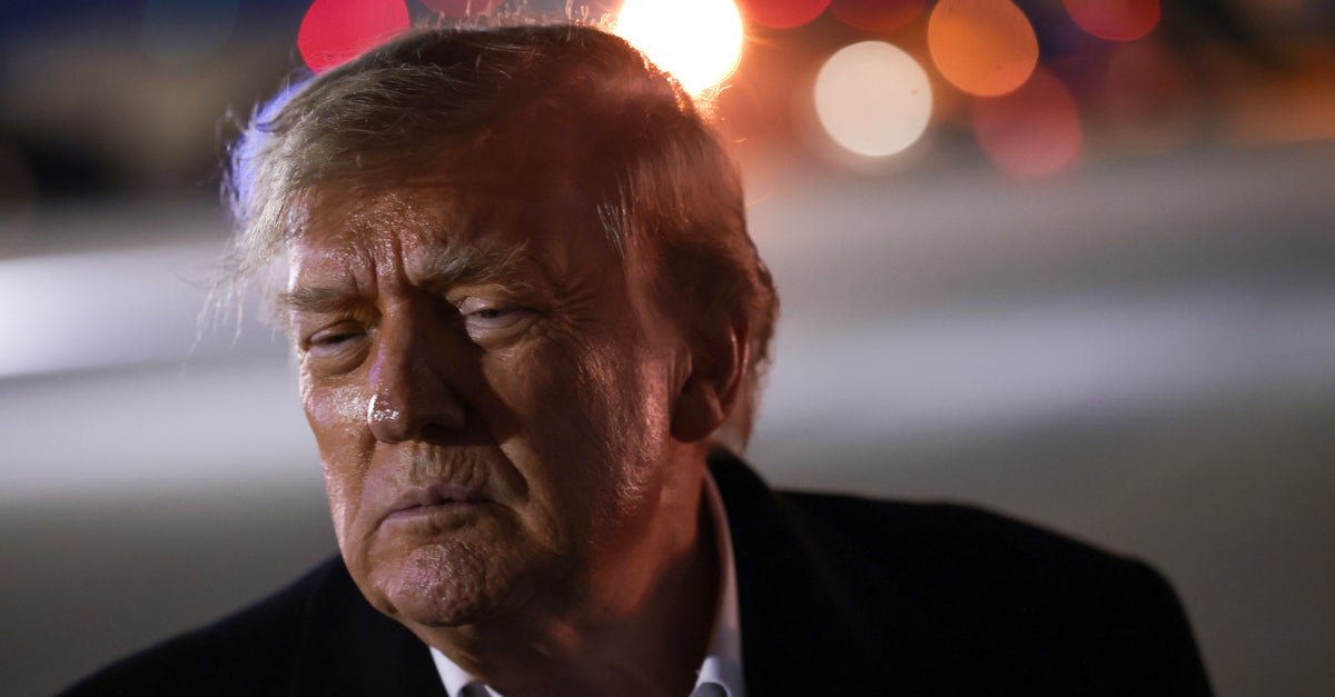 Ex-Prosecutors: Trump’s Midterm Promises And Threats Constitute Bribery And Extortion
