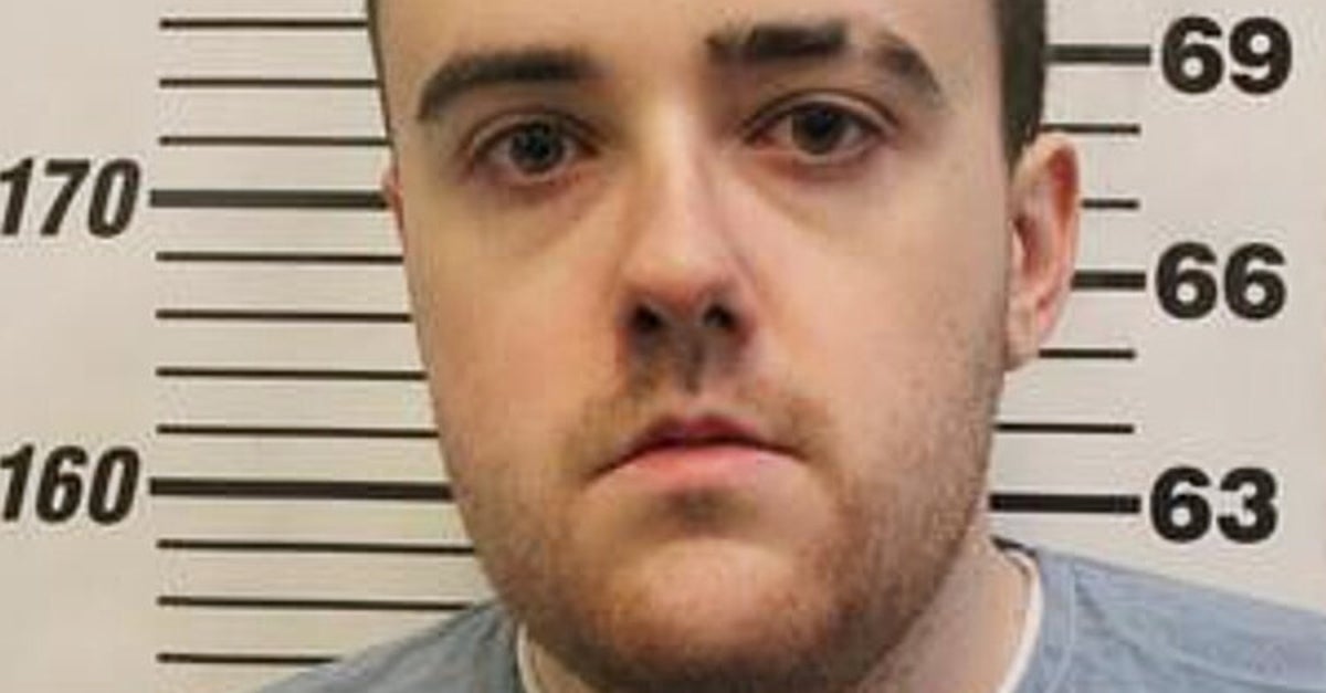 Man Serving Life Sentence For Murder Escapes Prison Through Fence ...