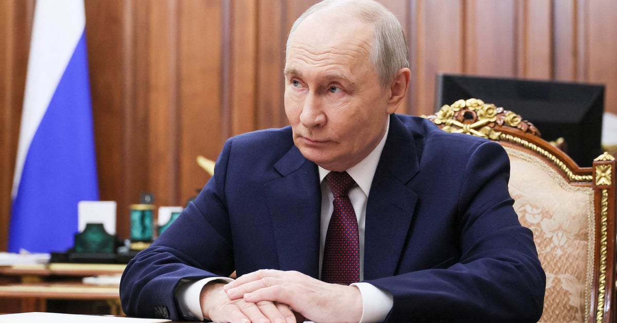 Leaders Of Norway, Finland Hold Rare Call With Vladimir Putin