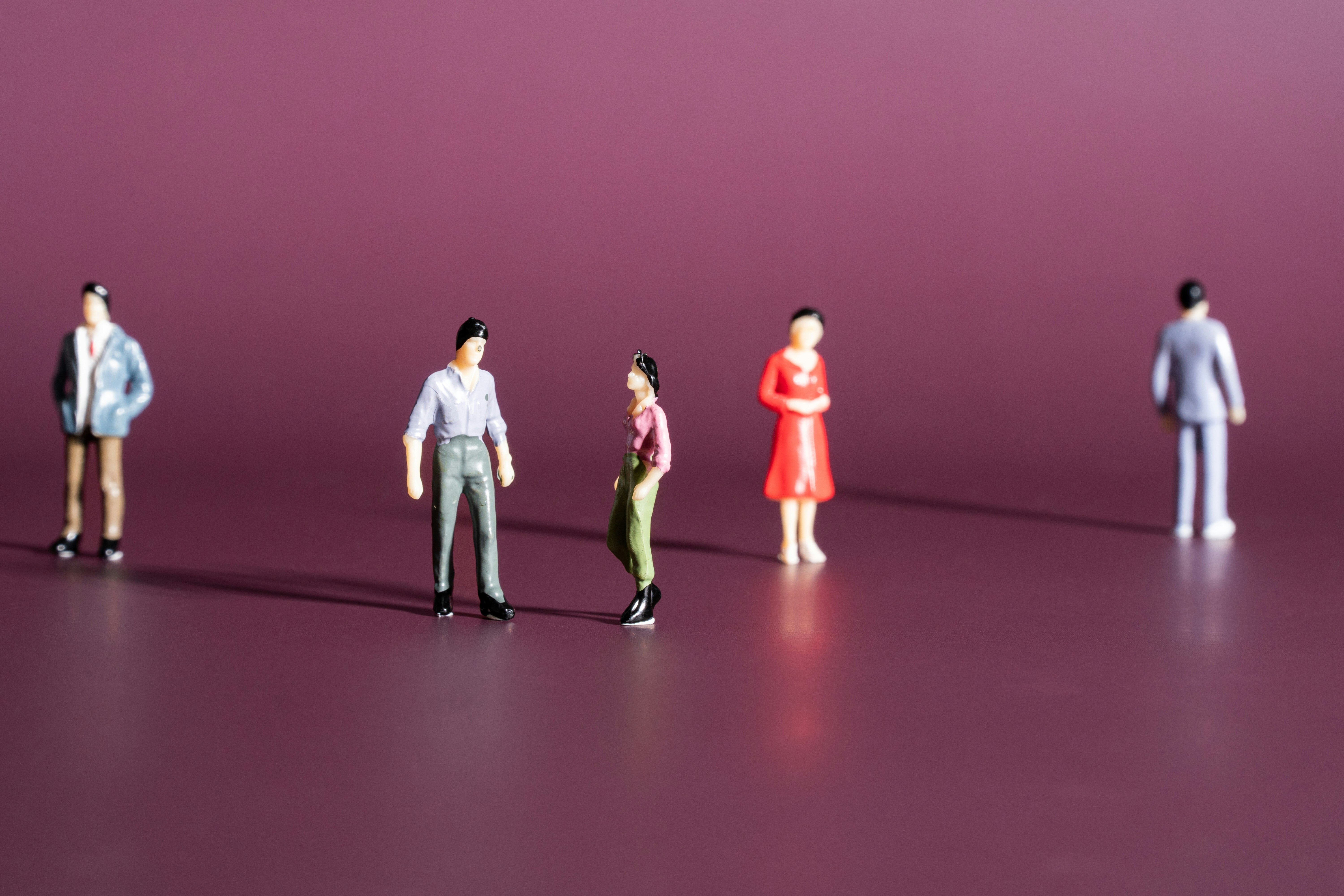 The Physical Sign Of Loneliness That Only Shows Up Near Loved Ones