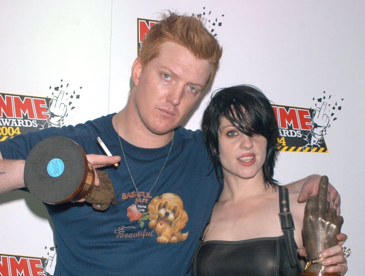 Watch Josh Homme And Brody Dalle Play At A 6th Grade Graduation Party ...